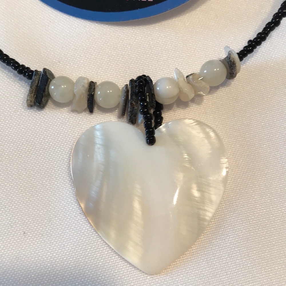 Del Ray Shell Coker Necklace NWT